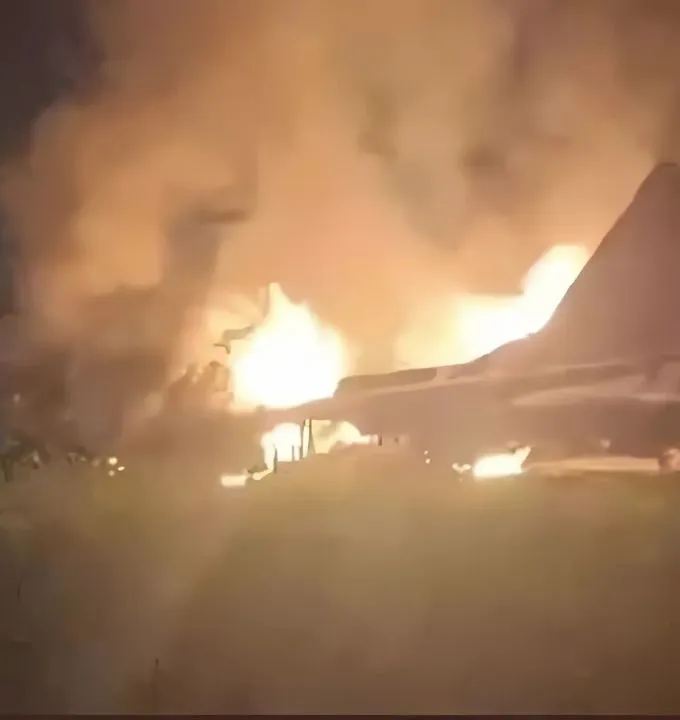 Indian Rafale jet plane is burning with fire when pakistan army shoot down the plain